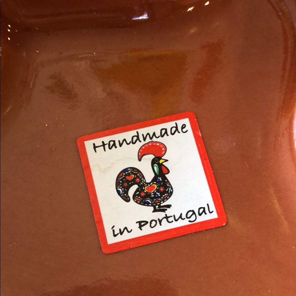 Cerutil Stoneware Leaf Dishes - Picture 2 of 11